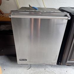 Viking Dishwasher Like 🆕 