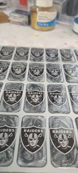 Custom DOMINOES