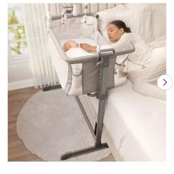 Milliard Bedside Baby Bassinet