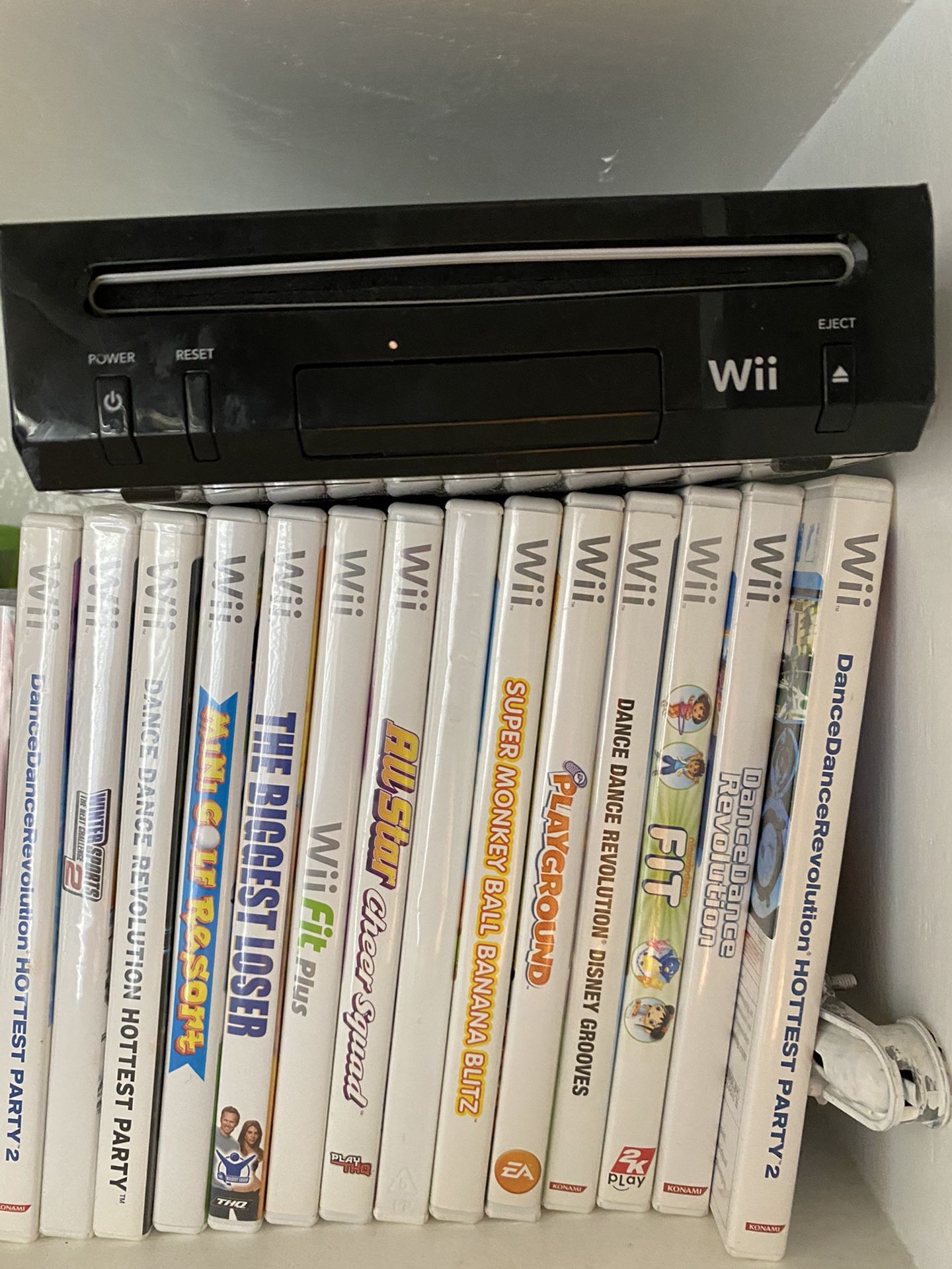 Wii console & games