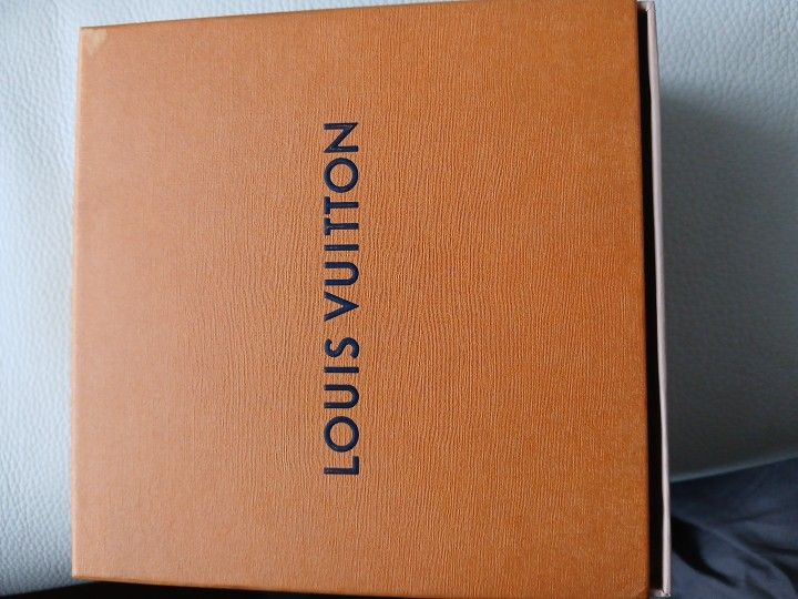 Loui vuiton Men's Belt Reversable