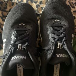 HOKA GAVIOTA 5 8.5B Great Condition 
