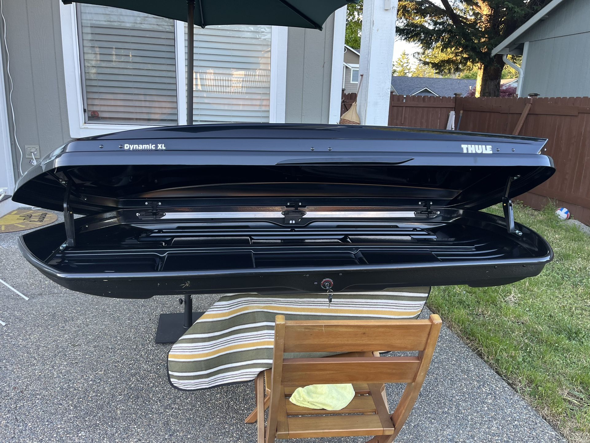 Cargo Rooftop Box Dynamic 900