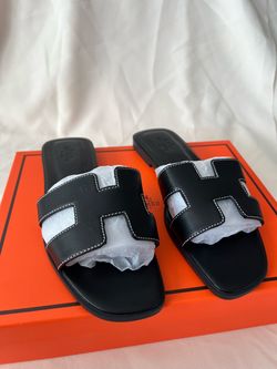 Hermes sandals