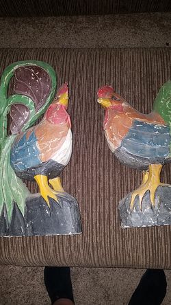 Pair roosters for decorating.