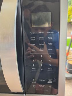 Stainless Steel Microwave with Sensor Technology