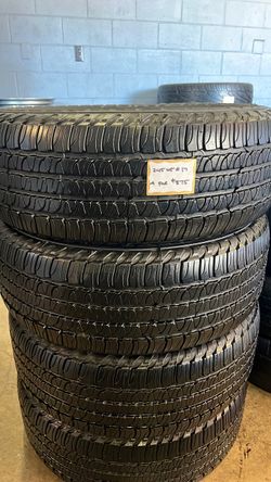 🛞SET OF 4 USED TIRES🛞 245/65/17 GOODYEAR **LIKE NEW**