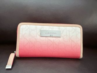 Calvin Klein Zip-Around Continental Wallet