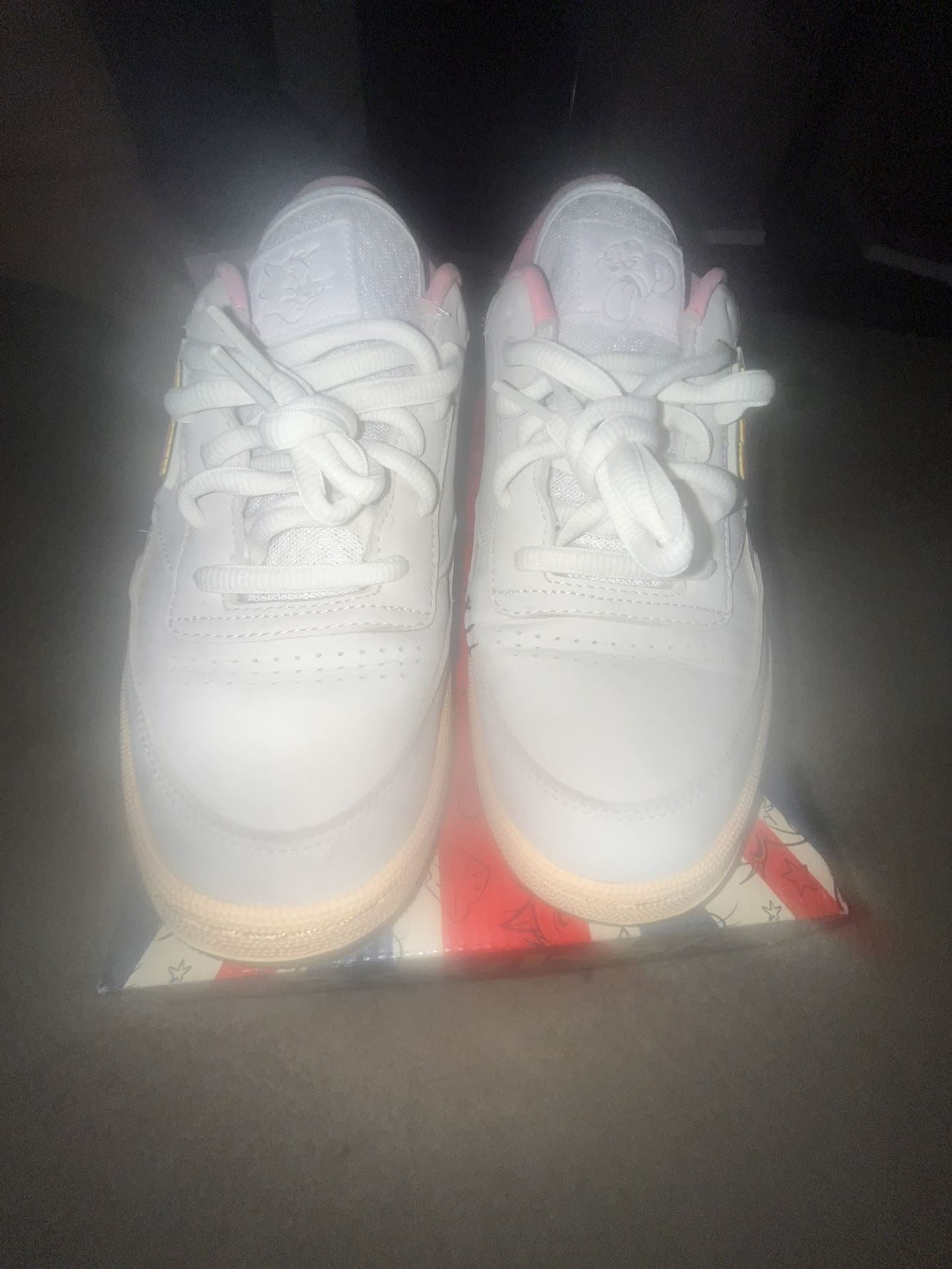 Tom And Jerry Reebok