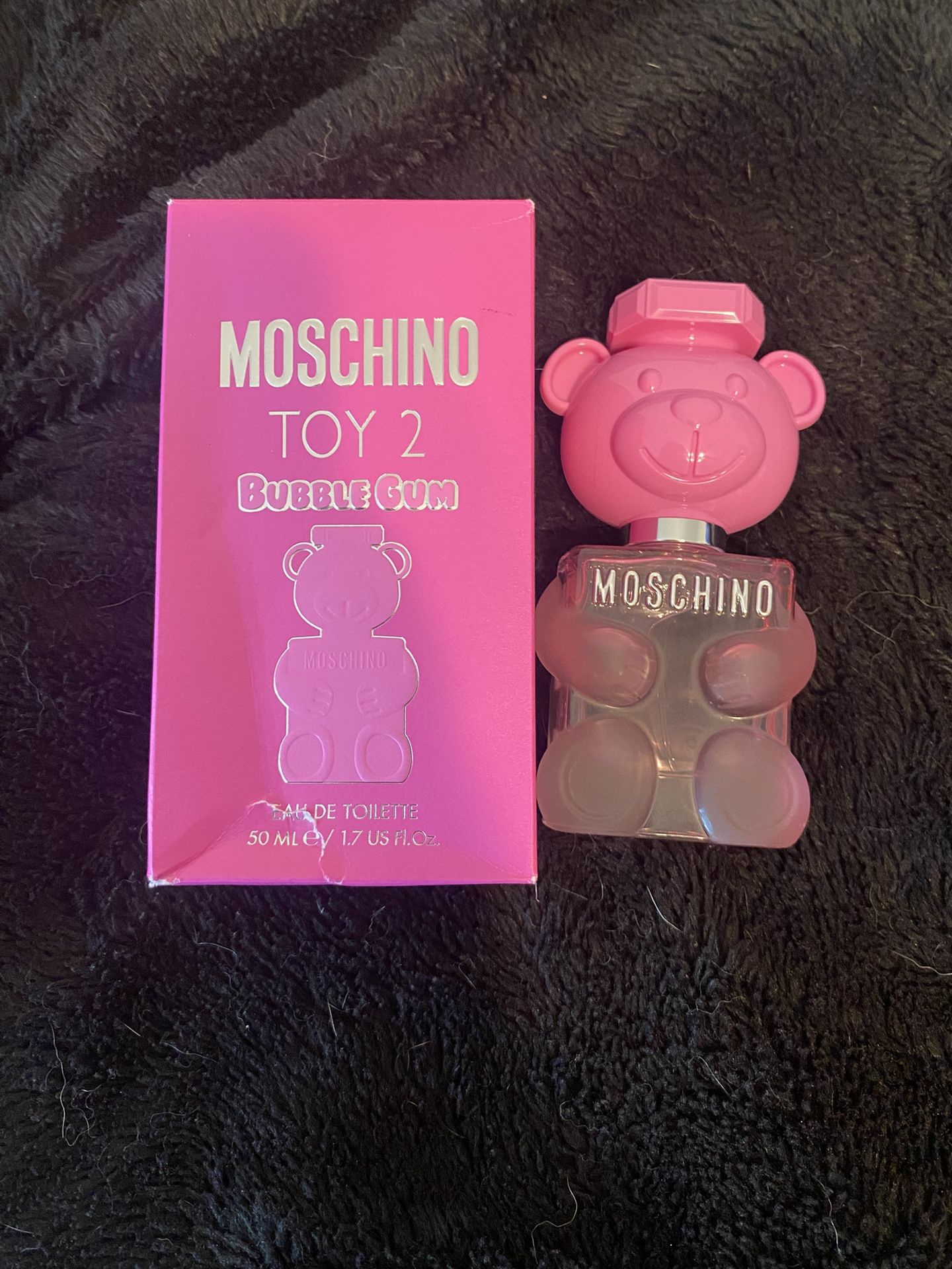 Moschino Perfume