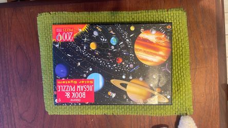 Super fun Space Book and Jigsaw Puzzle