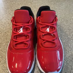 Jordan 11 Low CMFT