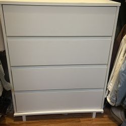 Dresser Furniture