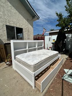 Twin bed / cama individual
