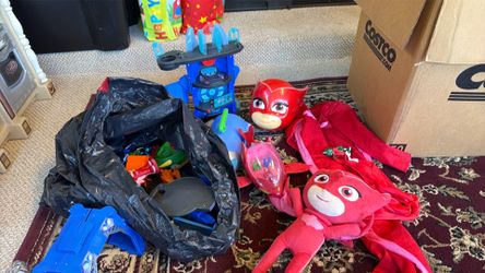 Pj masks toys costume tower wolf.