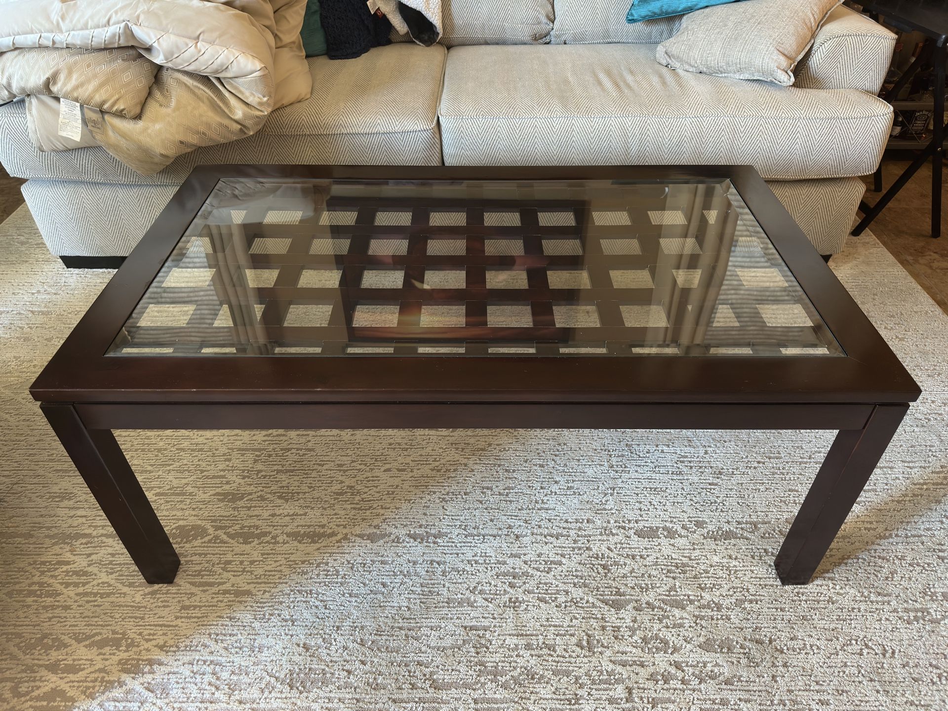 Coffee table wood and glass