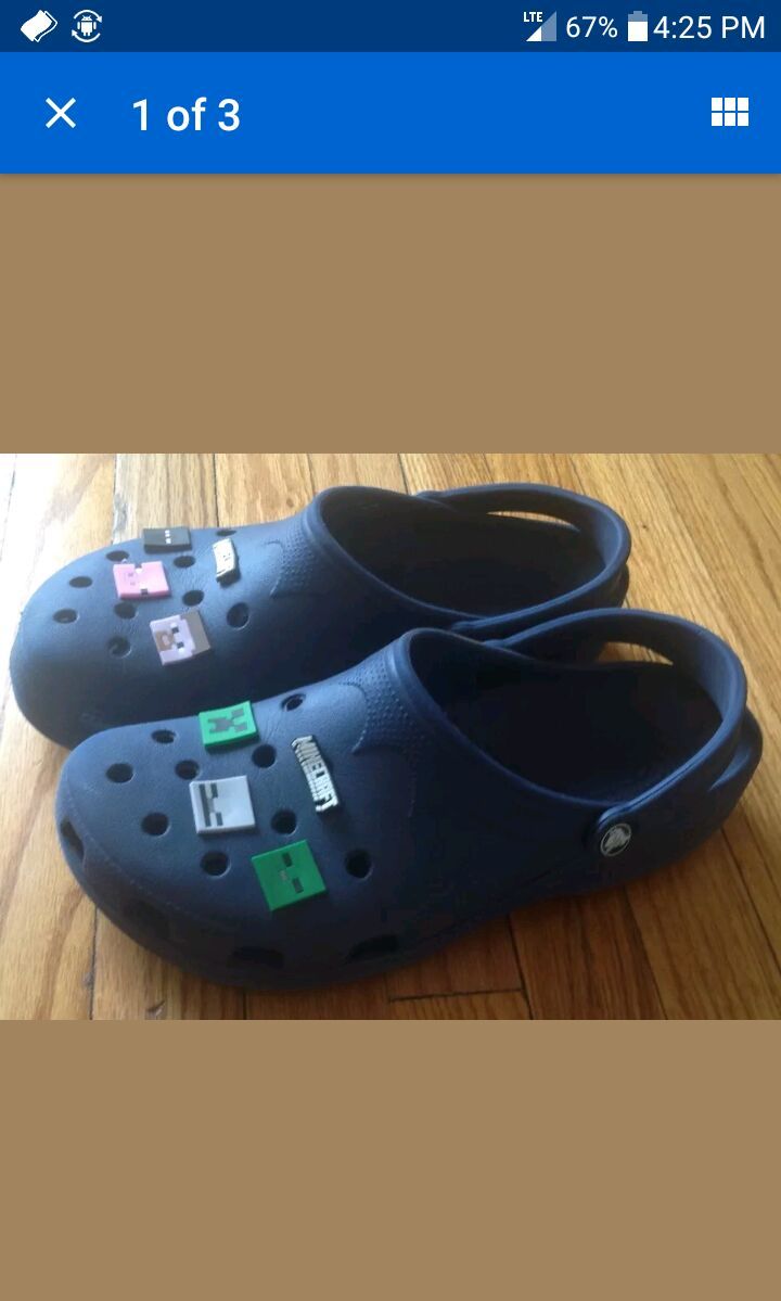 Nice Minecraft mens crocs size 12-13