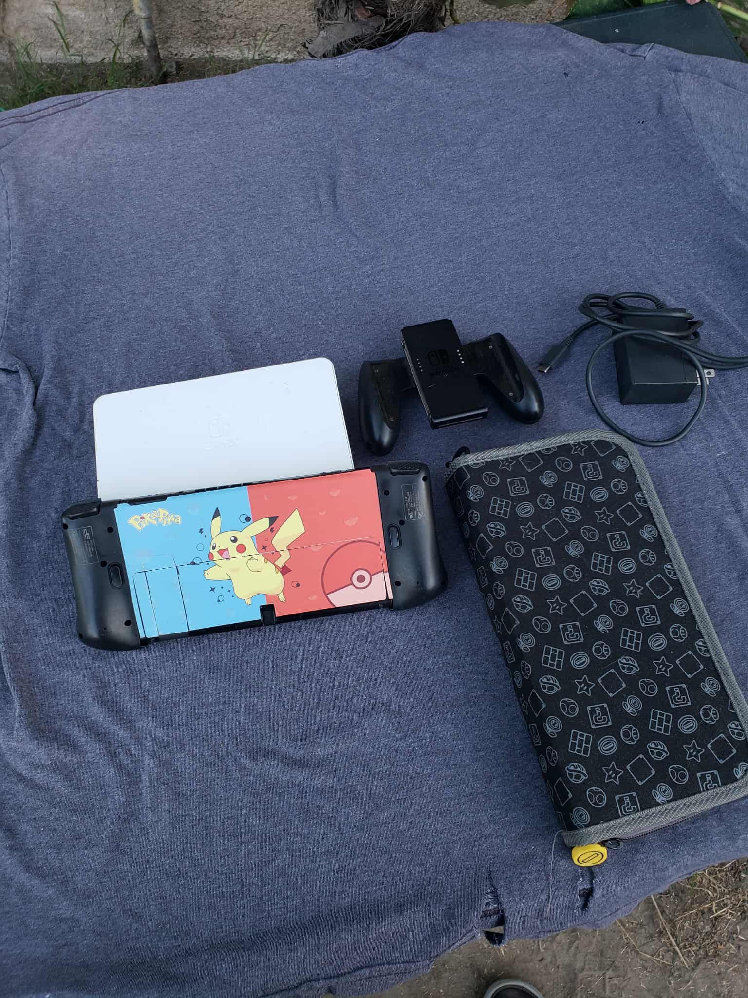 Nintendo games are expensive on store some still sealed im asking for $40! Each Game or 3 for $100!. $200! Nintendo switch v2 128GB with games install