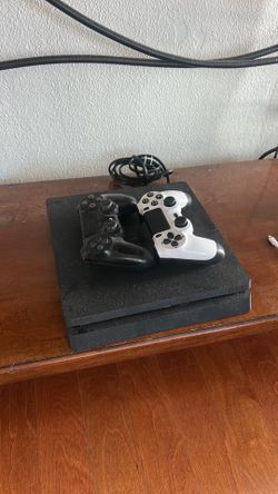 PS4 Slim with 2 controllers