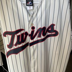Minnesota Twins Genuine Joe Mauer White Pinstriped Majestic Button Up XL