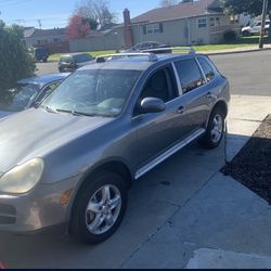 2004 Porsche Cayenne