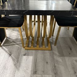Dinning Table