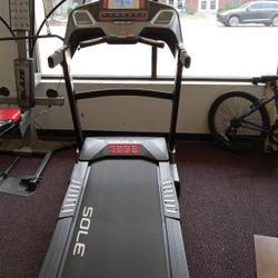Sole F-63 Treadmill  3yrs Old With Bluetooth 