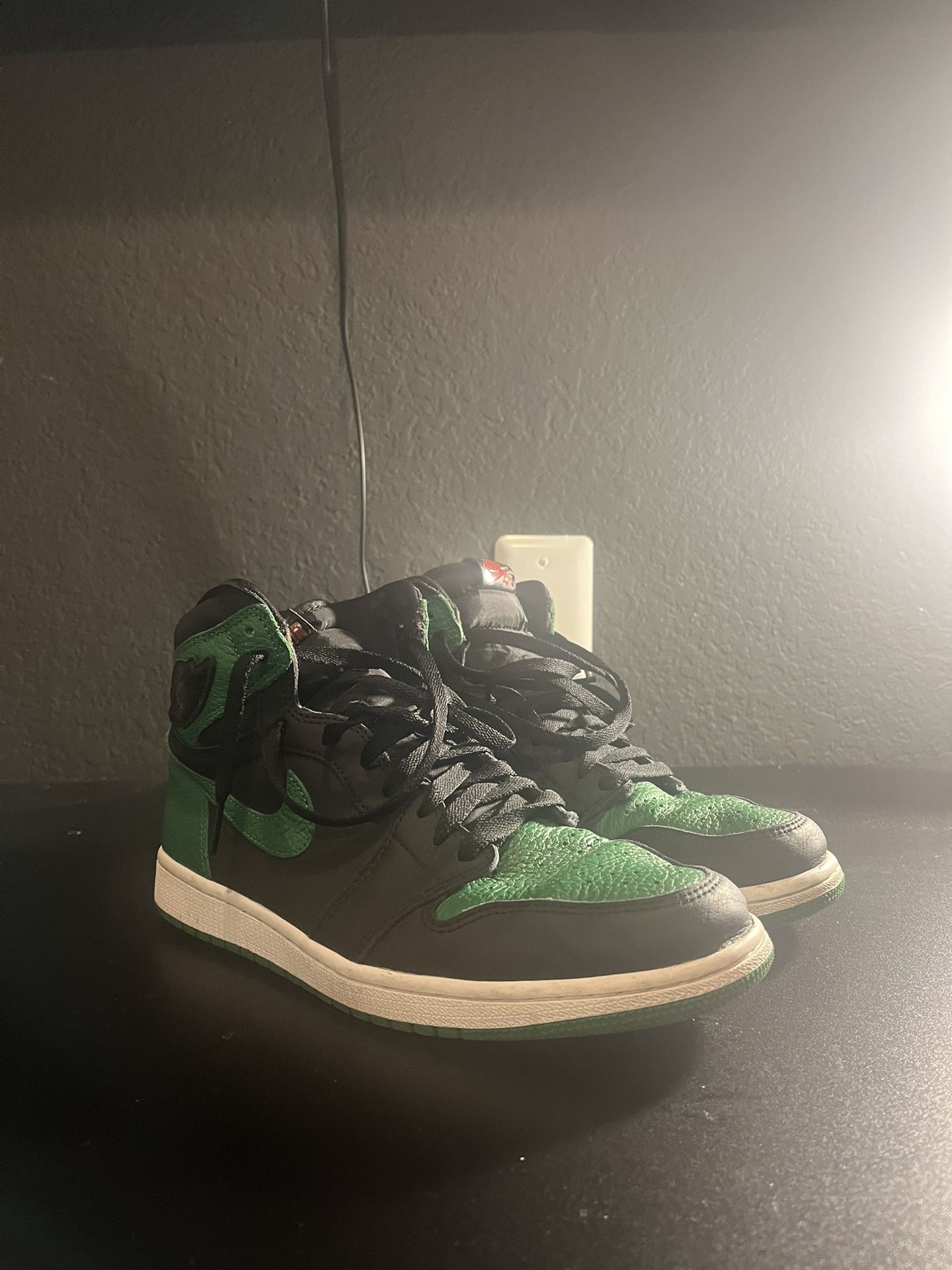 Jordan 1 Pine Green