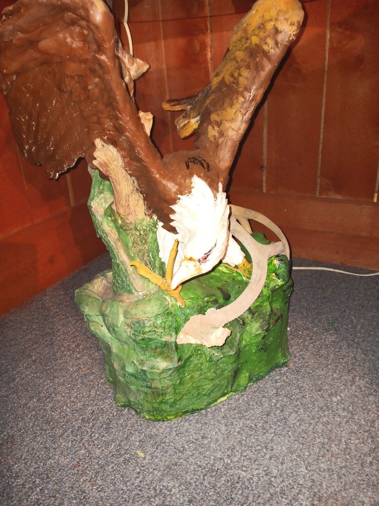 Eagle And Lamp Coffee Table