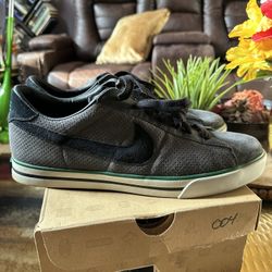 Nike Sweet Classic Leather Size 13