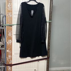 Beautiful Black Color With Sparkling On The Sleeves 