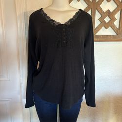Maurice’s Women’s  Xl Top 