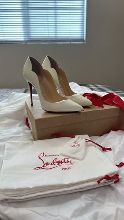 Christian Louboutin Pumps