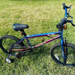 Hyper Bicycles 20 inch Jet Fuel NC Ryan Williams Pro Model, Recommended for Ages 8 to 13 Years