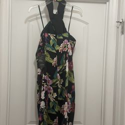 Evening Dress With Alter Back 