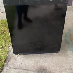 Like Brand New Dish Washer