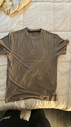 Athletic rebook shirt small size
