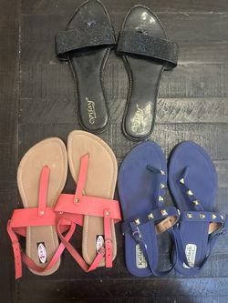 Women’s Footwear 