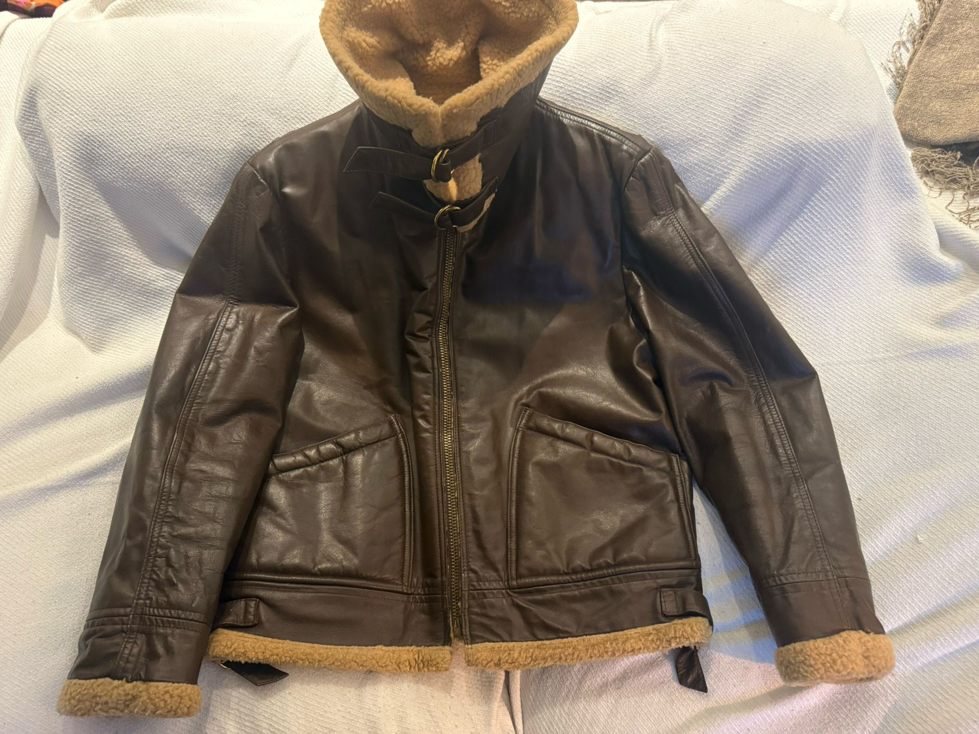 Vintage Men’s Lakeland Shearling Lined Bomber Jacket (Brown & tan)