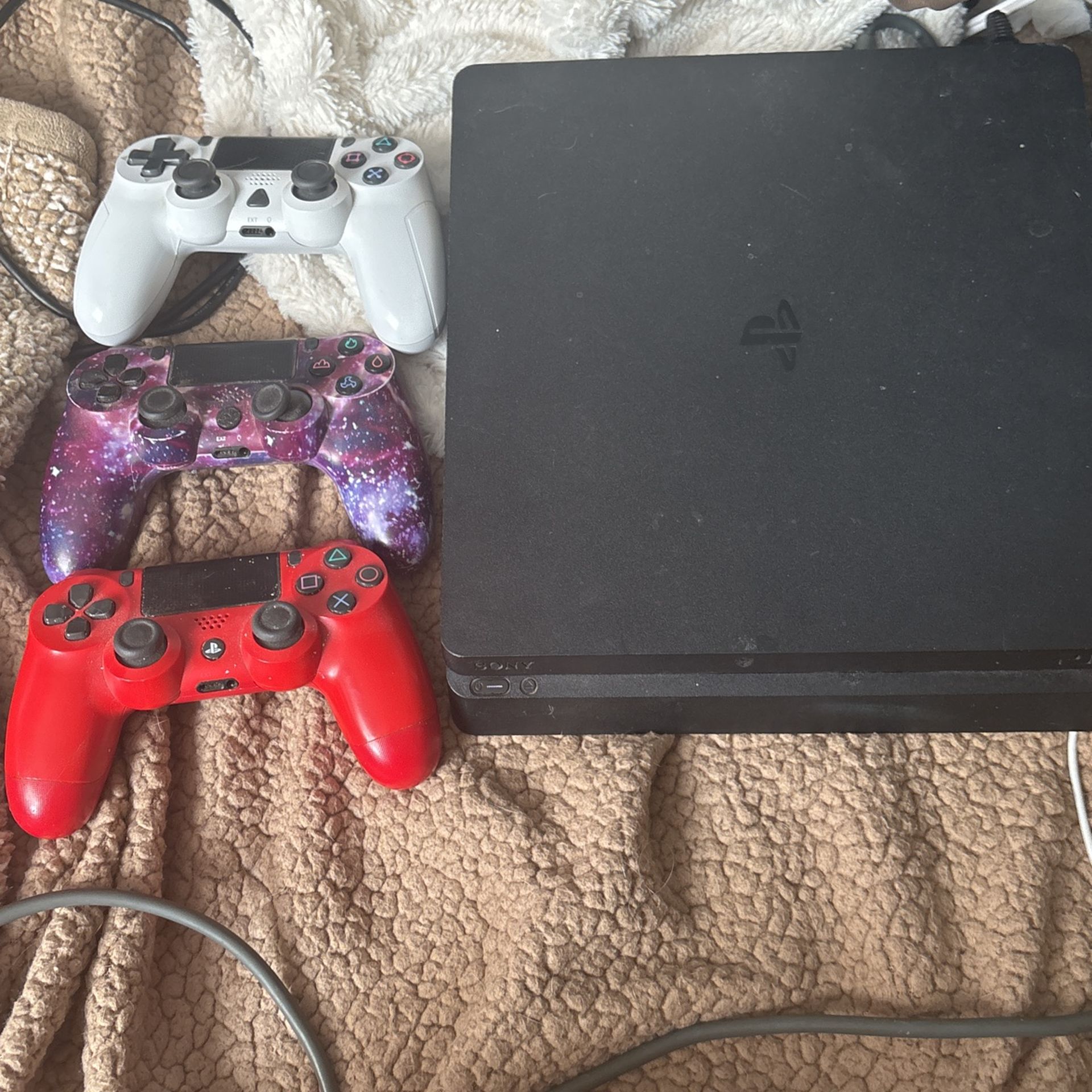Slim Playstation 4