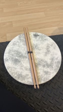 Hand drum and drum sticks - Daff