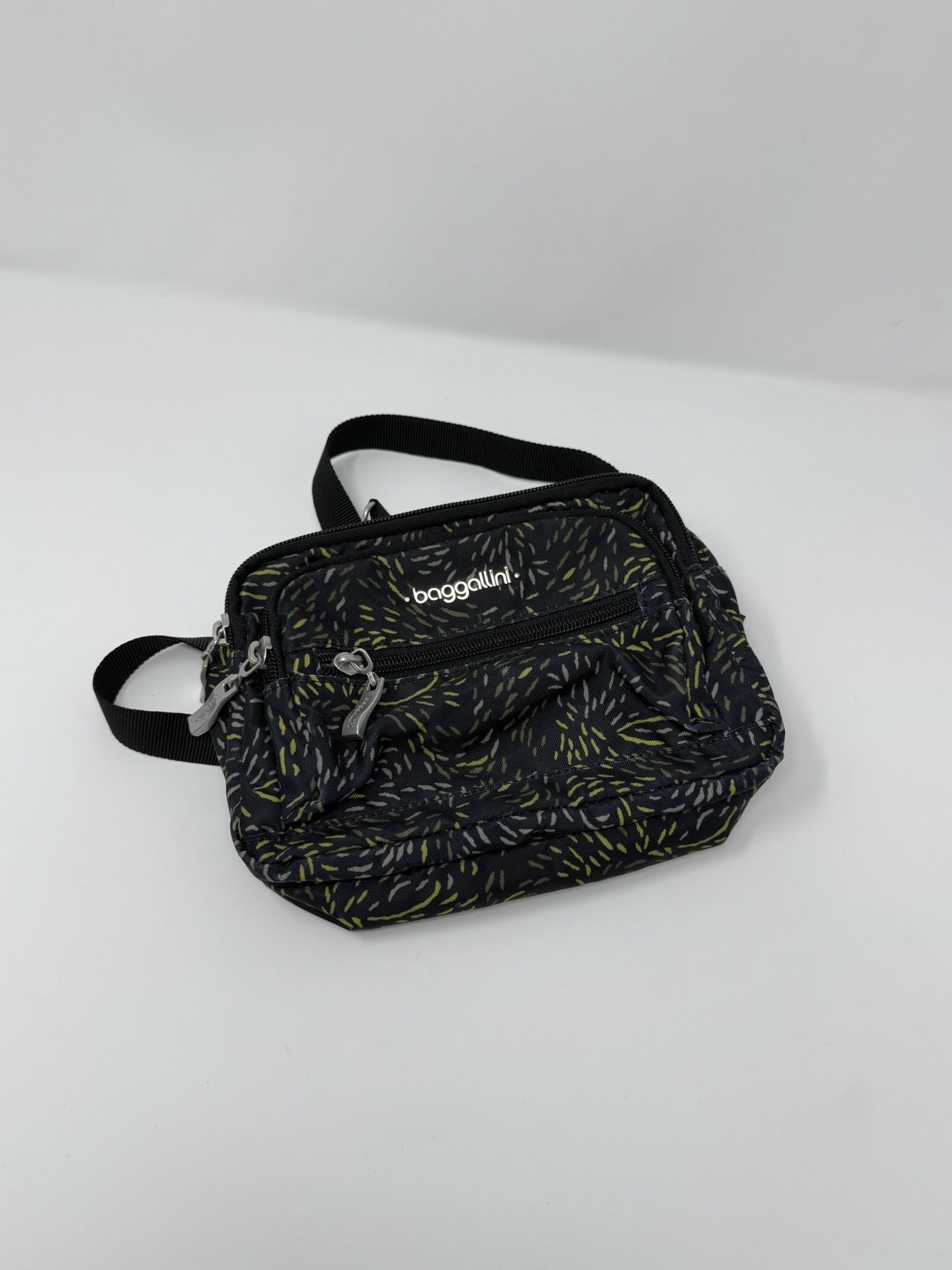 Baggallini Purse