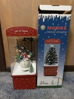 Snowing Christmas Decoration 