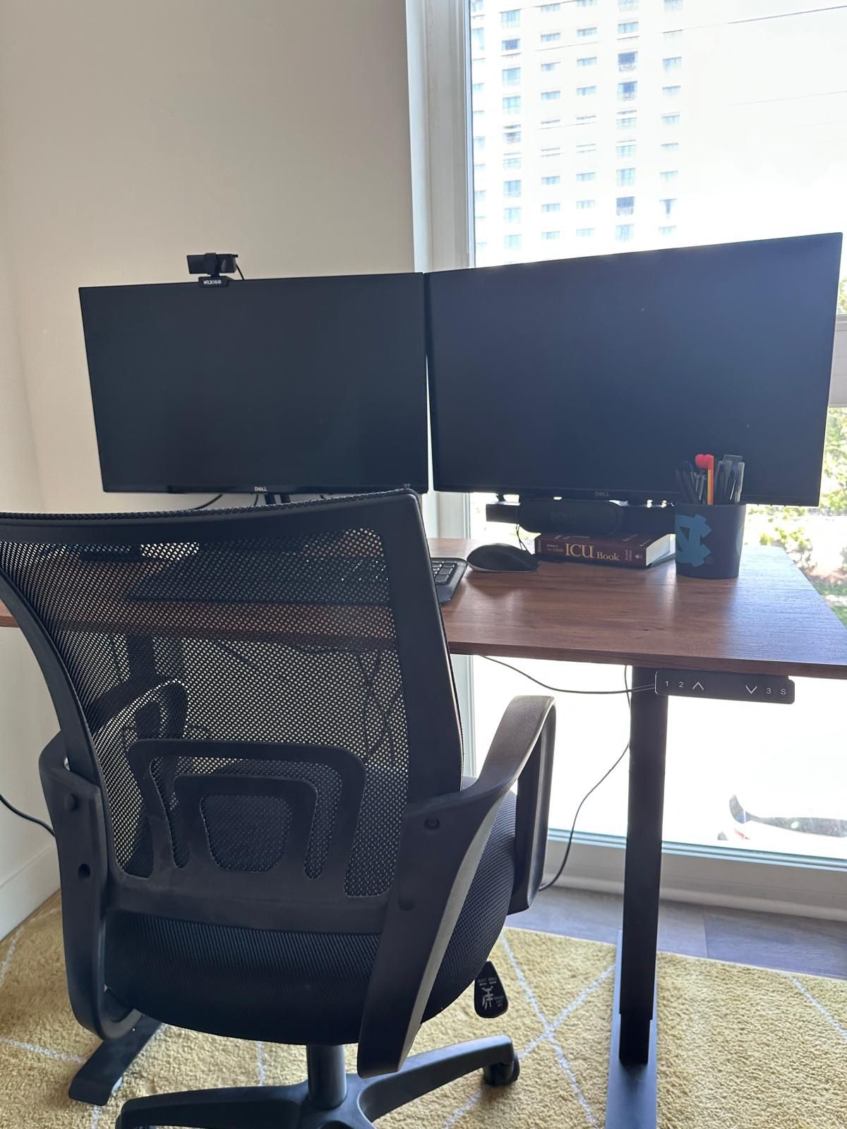 Hydraulic Computer Desk With Chair 