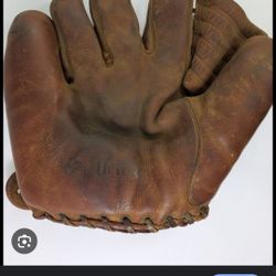 Antique _1940s , Dick Wakefield _ 625 Catcher Mitt