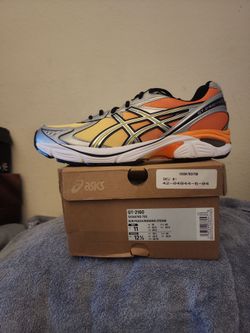 Asics GT-2160 Sun Peach Banana Cream Mens Size 11