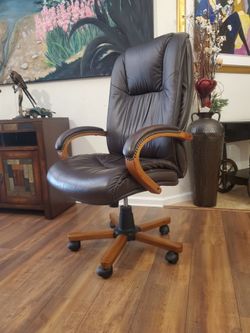 Executive Office chair