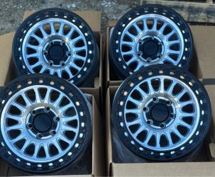 Brand new 17 inch kmc 552 rims 6x139.7