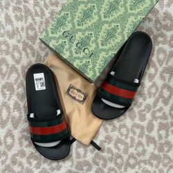 Gucci Slides $100 **READ DESCRIPTION**