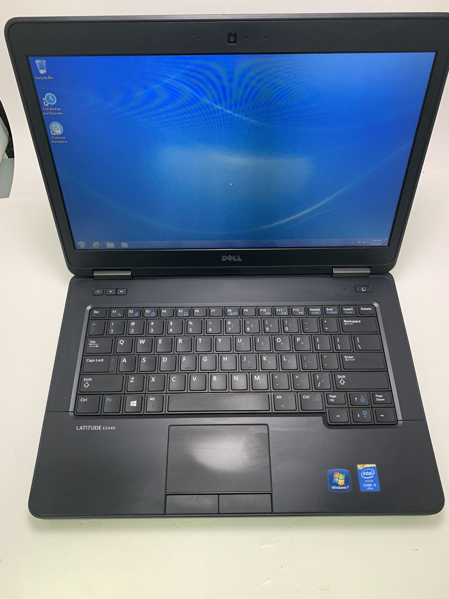 Dell Latitude E5440 Laptop Intel(R) Core i5, RAM 4GB, Storage Memory 450GB With Windows 7